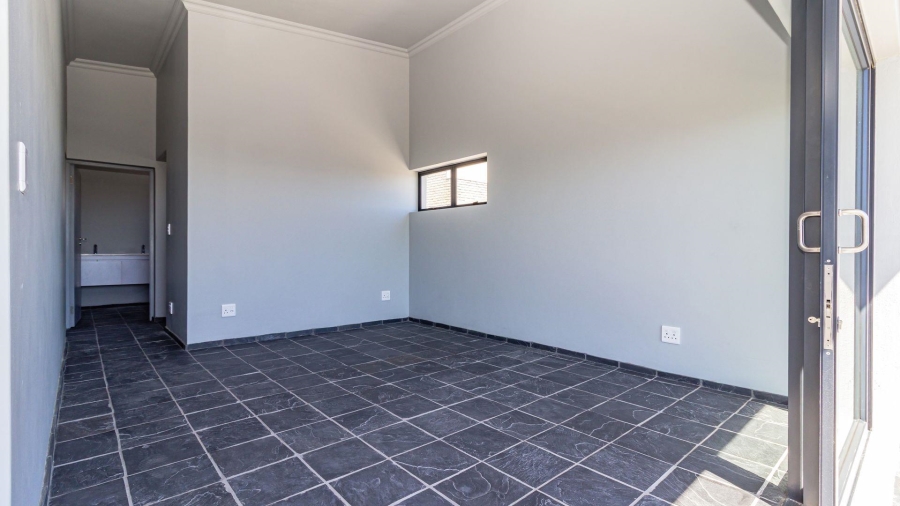 3 Bedroom Property for Sale in De Kelders Western Cape